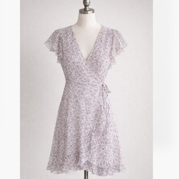 Wilfred Dresses & Skirts - Wilfred | Lawn Wrap Mini Dress | Pink Floral Chiffon Ruffle | Size M | Aritzia